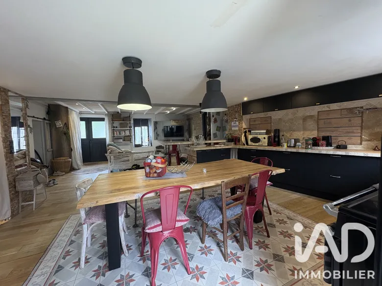 Maison 5 pièces 100 m² · à Thairé · 99,8 m² · 245 000 €
