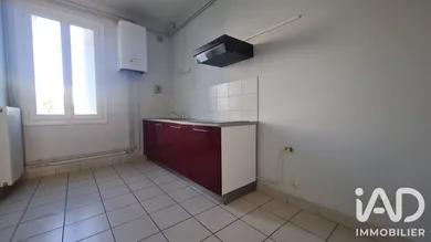 Apartment in Reims (51100)