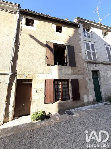 Maison à Poitiers (86000)
