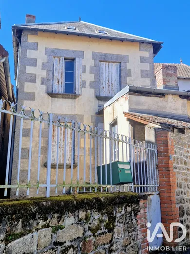 Maison à Auzances (23700)