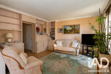Apartment in Villecresnes (94440)