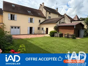 Townhouse in Charolles (71120)