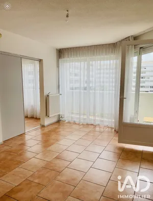 Appartement à La Rochelle (17000)