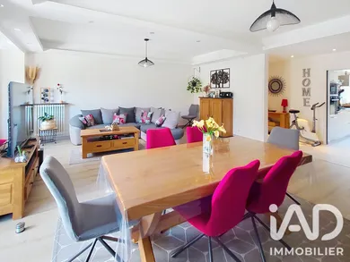 Appartement à Ugine (73400)