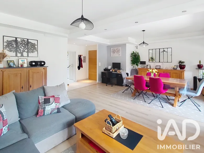 Appartement 4 pièces 119 m² · à Ugine · 118,5 m² · 244 000 €