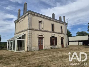 Maison à Brioux-sur-Boutonne (79170)