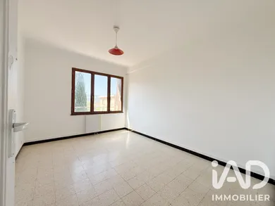 Appartement à Hyères (83400)