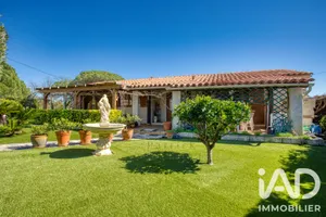 Appartement à Fréjus (83600)