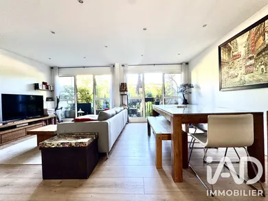 Appartement à Noisy-le-Roi (78590)