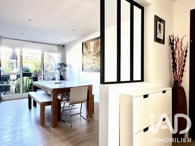 Appartement à Noisy-le-Roi (78590)