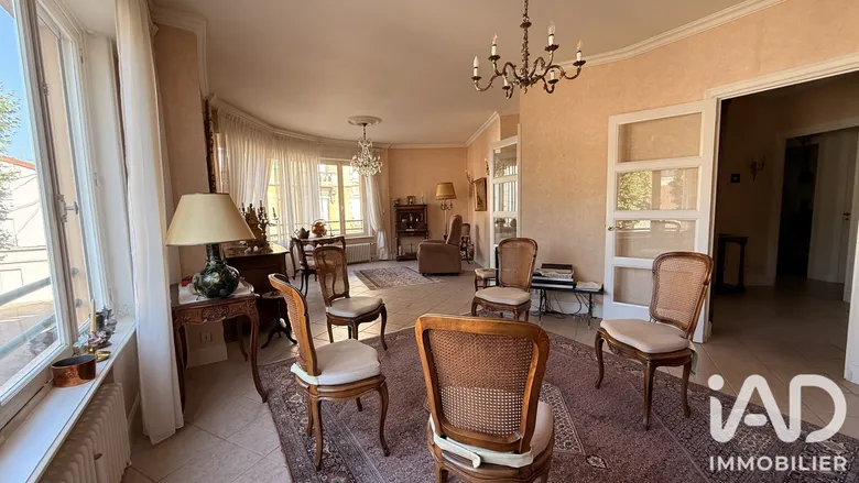 Appartement 4 pièces 100 m² · à Roanne · 100 m² · 139 000 €