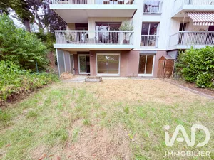 Apartment in Le Plessis-Robinson (92350)