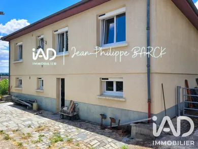 House in Commentry (03600)