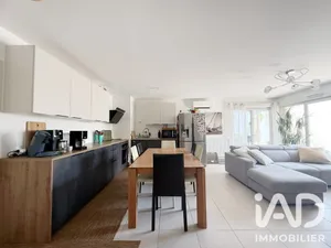 Appartement à Pierrefeu-du-Var (83390)