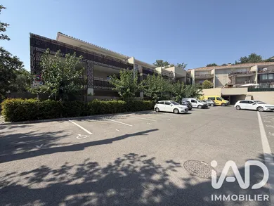 Appartement à Pierrefeu-du-Var (83390)