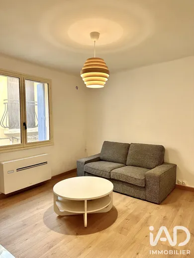 Townhouse in Saint-Gilles (30800)