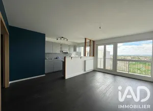 Apartment in Viry-Châtillon (91170)