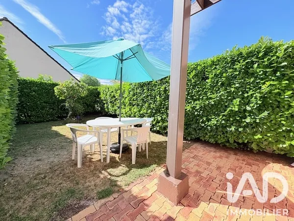 Duplex à Montigny-le-Bretonneux (78180) photo 2