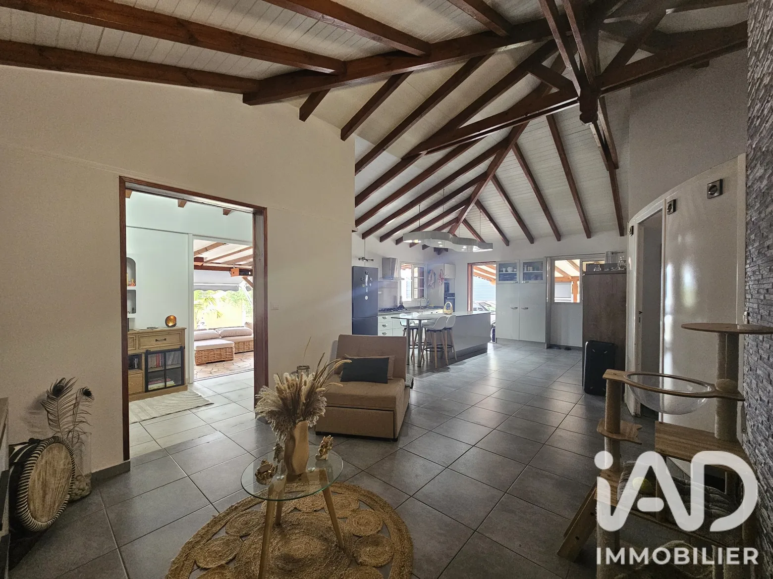 Vente maison à Le Moule (97160) : maison 4 pièces 135 m² - 2066774 — 3