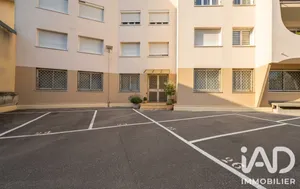 Commercial walls in Limoges (87000)