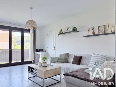 Appartement à Sassenage (38360)