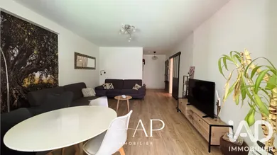 Apartment in Toulon (83000)