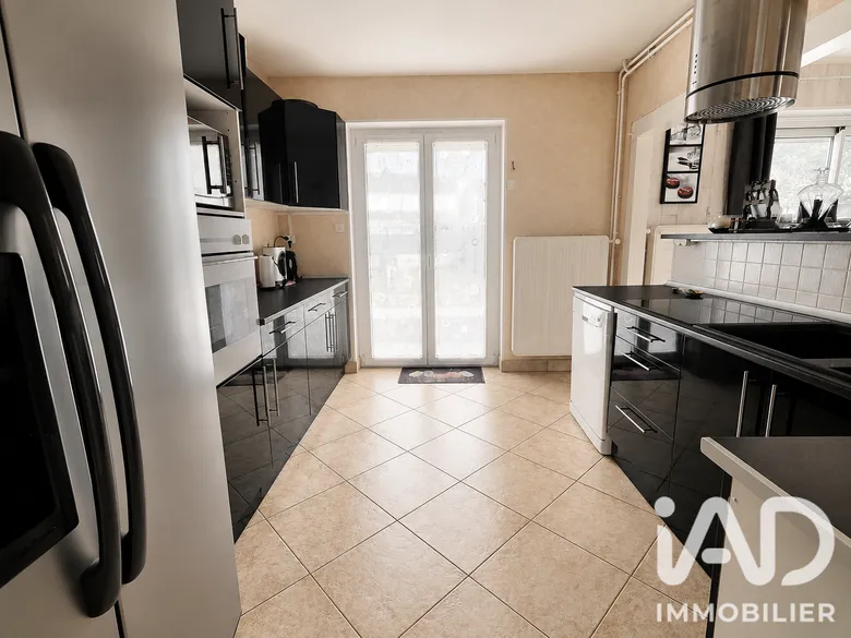 Maison 5 pièces 84 m² · à Châlons-en-Champagne · 84 m² · 175 000 €