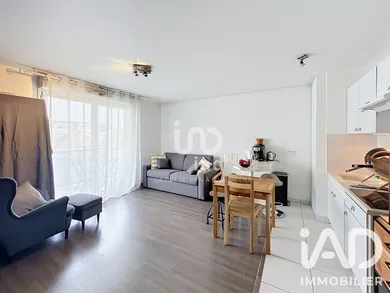 Studio à Aulnay-sous-Bois (93600)