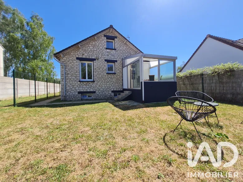 Maison 5 pièces 75 m² · à Montigny-sur-Loing · 75 m² · 305 000 €