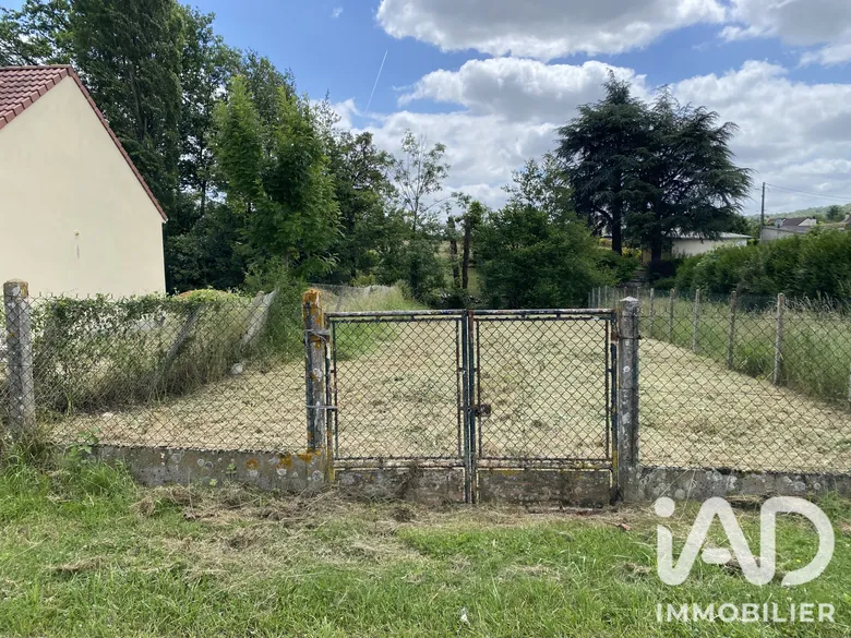 Terrain à bâtir à Orly-sur-Morin (77750) · 27 500 €