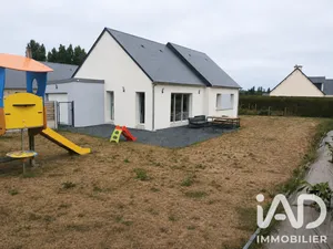 Pavillon à Quettreville-sur-Sienne (50660)