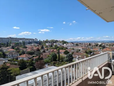 Appartement à Villeurbanne (69100)