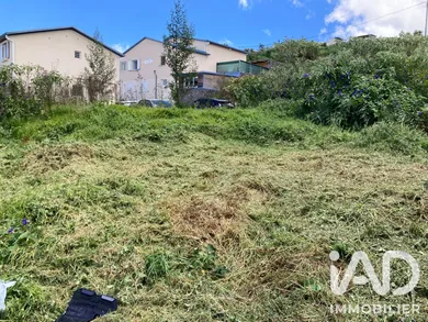 Terrain à bâtir à Le Tampon (97418)