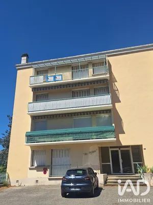 Appartement à Crest (26400)