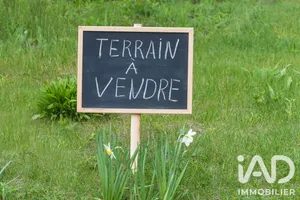 Terrain à bâtir à Besné (44160)
