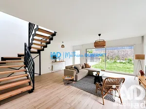 Maison à Croix (59170)