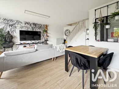 Duplex à Lognes (77185)