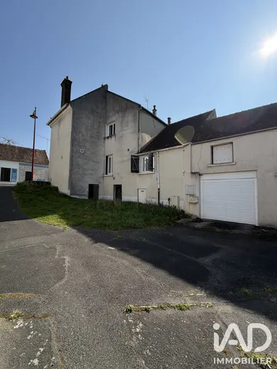 Immeuble à Voulx (77940)