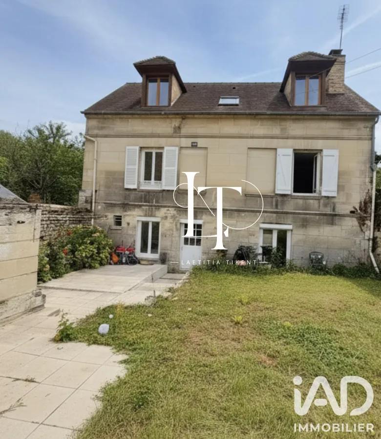 Maison 5 pièces 126 m² · à Saint-Vaast-lès-Mello · 126 m² · 245 000 €
