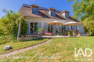 Maison à Maule (78580)