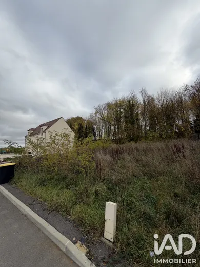 Terrain à bâtir à Provins (77160)