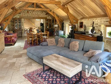 Maison de campagne à Brengues (46320)