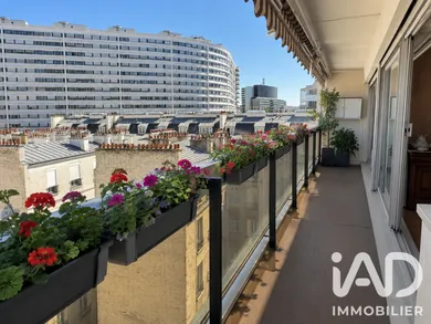Appartement à Paris (75015)