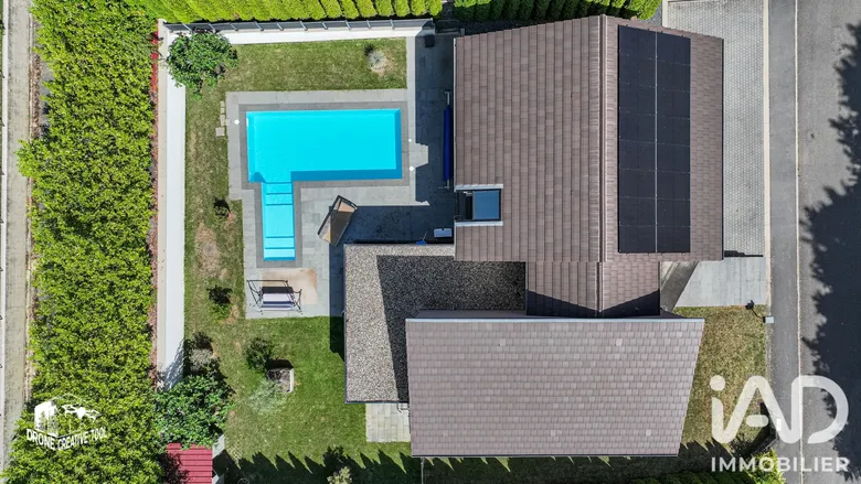 Maison 7 pièces 264 m² · à Mont-Saint-Martin · 263,5 m² · 769 500 €