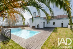 Maison d'architecte à Cauneille (40300)