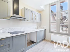 Apartment in Troyes (10000)