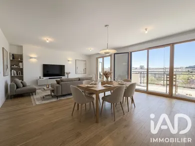 Apartment in Châtenay-Malabry (92290)