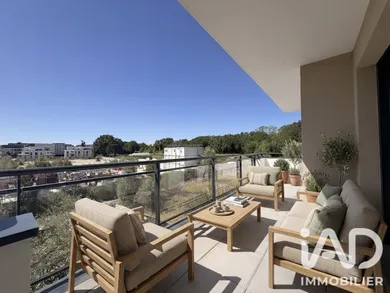 Apartment in Châtenay-Malabry (92290)