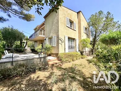 Maison à Fréjus (83370)