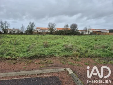 Building plot in L'Aiguillon-sur-Vie (85220)